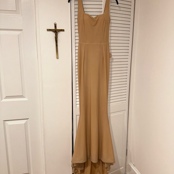 Moda Glam JERSEY SQUARE NECK GOWN- CHAMPAGNE - Picture 4 of 7